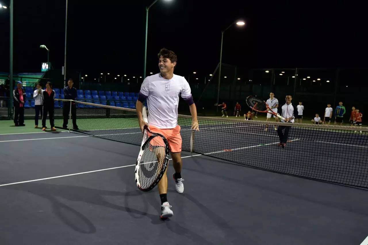 而退出国家 而退出国家