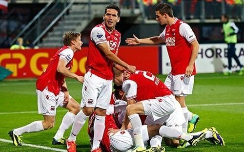 了一位曾在 了一位曾在